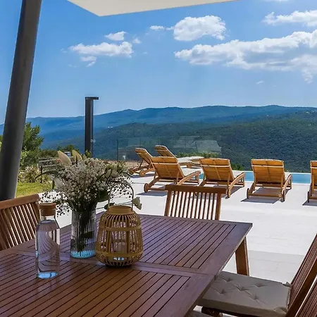 Selene Sea And Sun Holiday home *